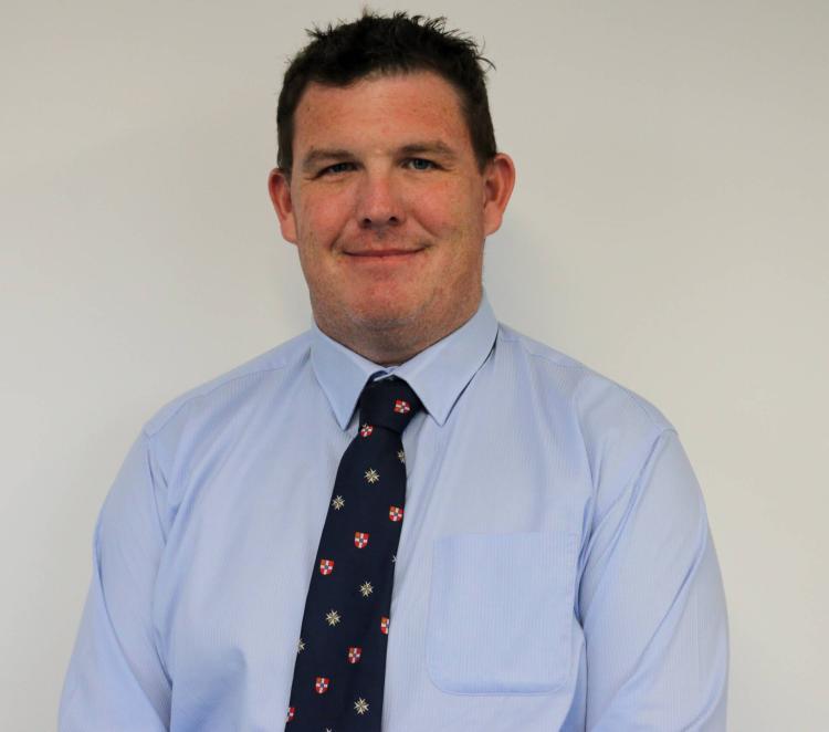 Headshot of Glen Morrison